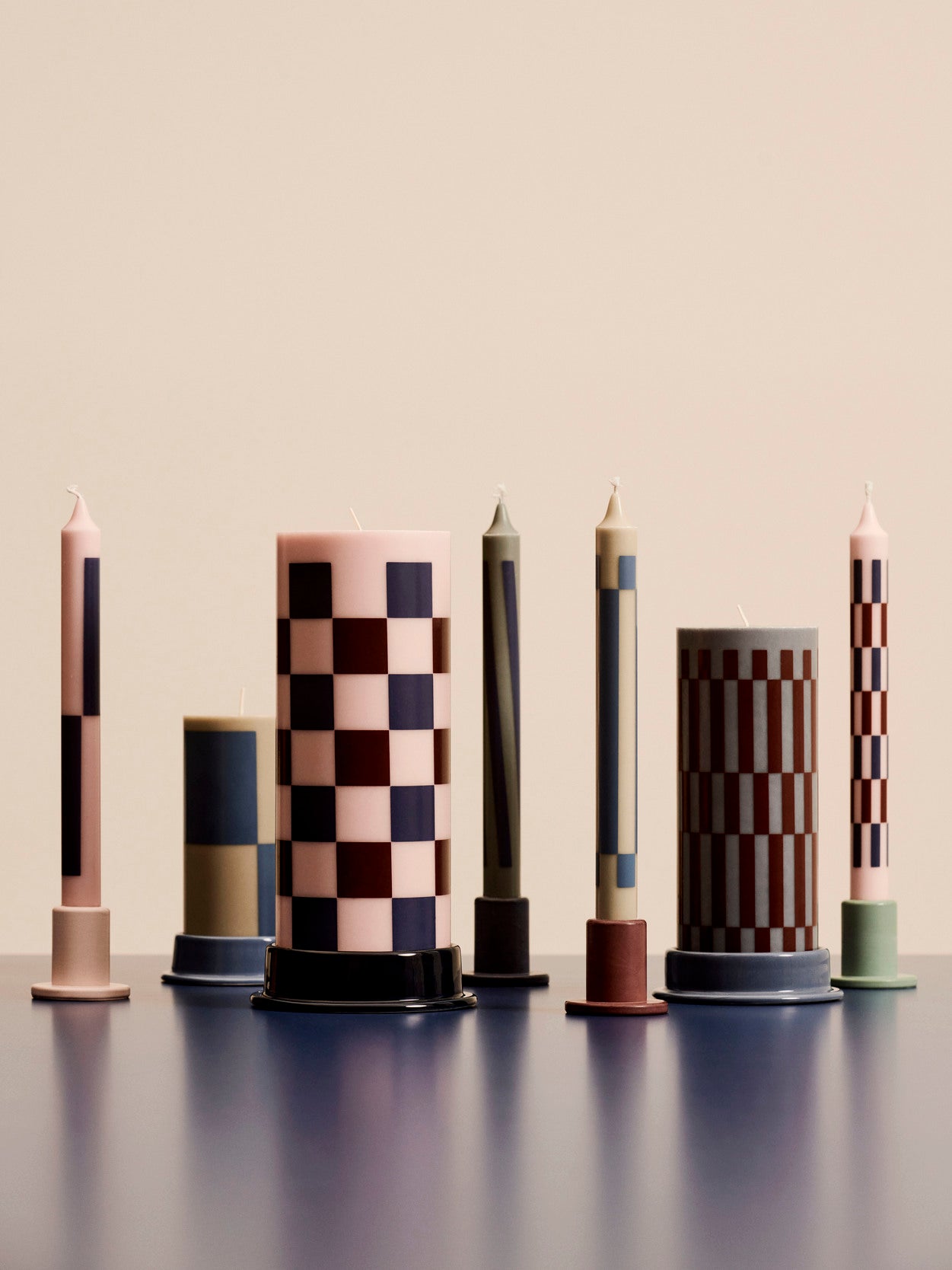 Pattern stearinlys - lyserød/mørkeblå